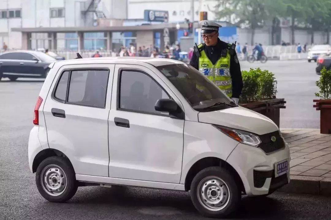 永城三輪車科技革新，重塑未來出行體驗(yàn)之旅