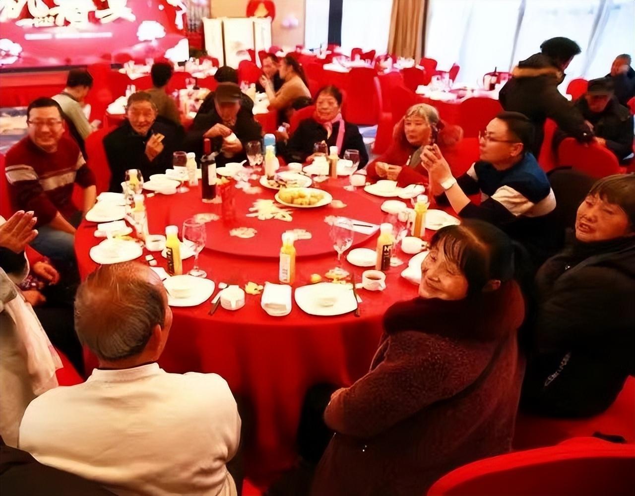 最新婚禮會(huì)場，愛的綻放與友情的見證日