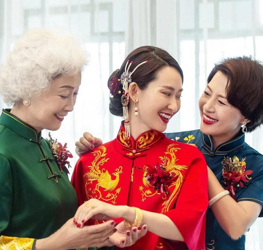 最新結(jié)婚禮服挑選指南，如何選擇完美婚紗，完成挑選任務(wù)